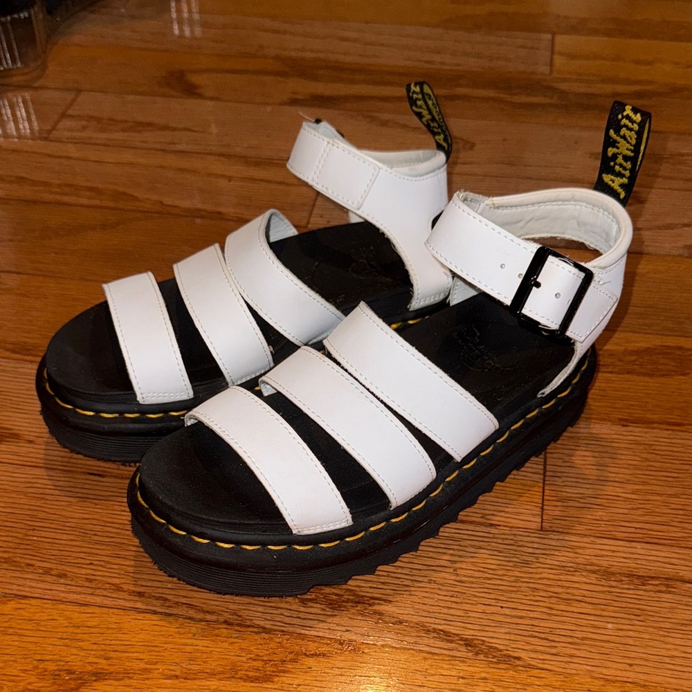 Dr Martens Blaire Sandals